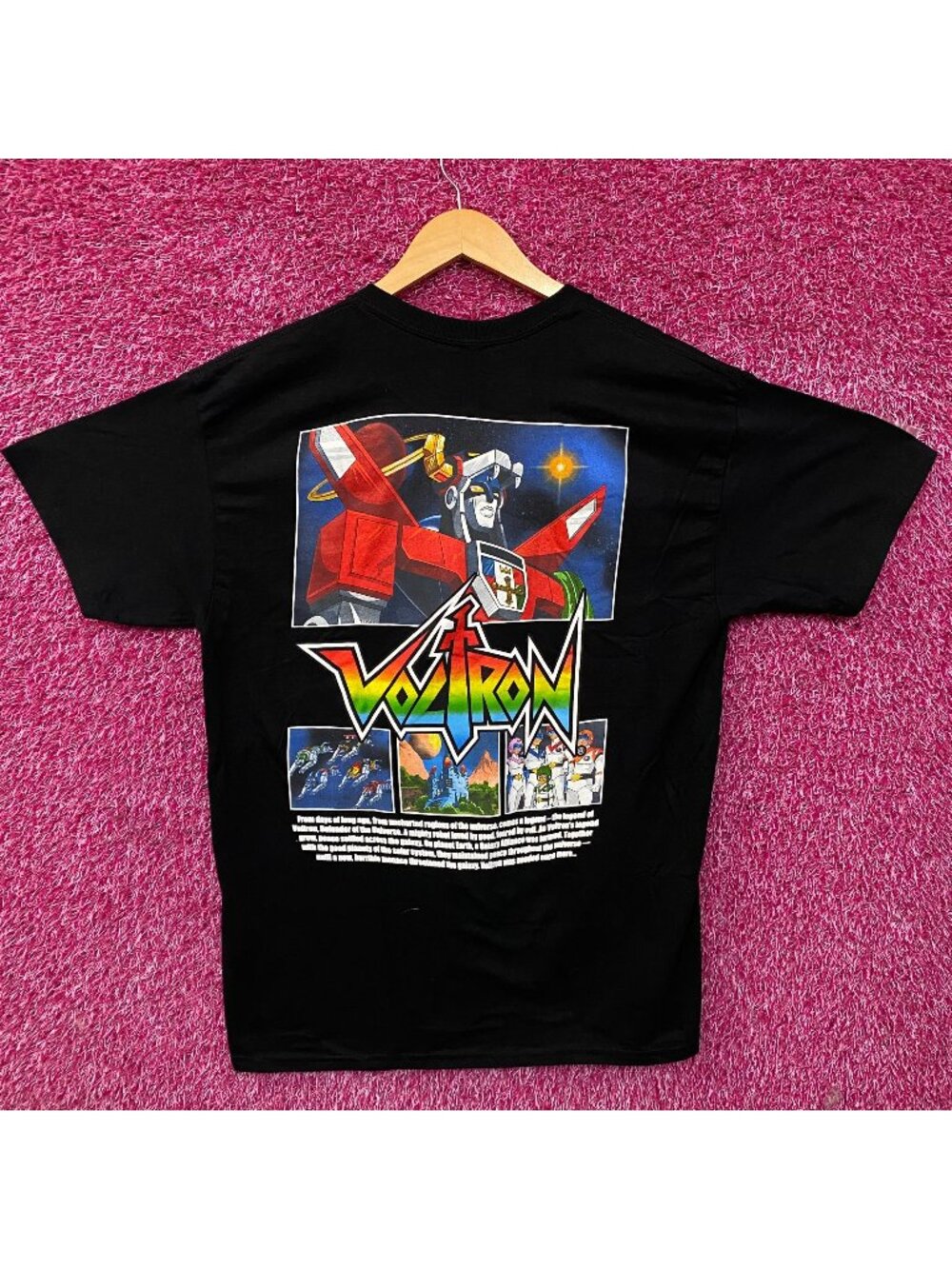 Voltron: Defender of the Universe Character Panels Retro Graphic T-Shirt Large